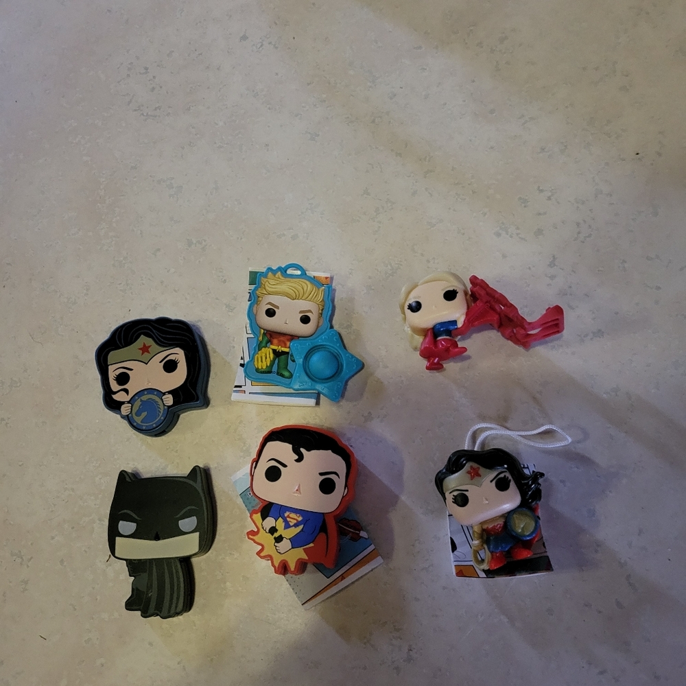 5/$15 Lot Of 6 DC Kinder JOY Funko Toys